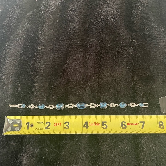 NWT Sapphire and Diamond costume bracelet - Picture 6 of 6